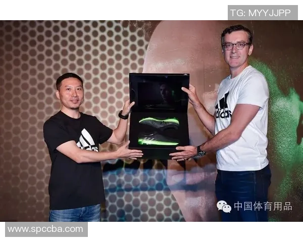 如何处理收藏的足球球星老卡片 保护、鉴定与升值技巧解析